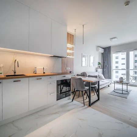 Kierbedzia Modern Apartamento *